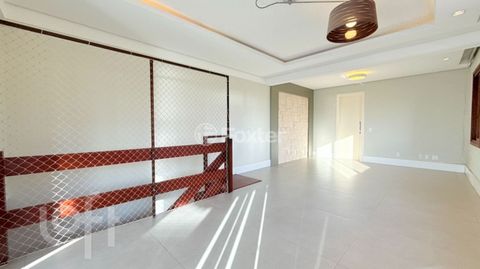 Image 19 - 869380