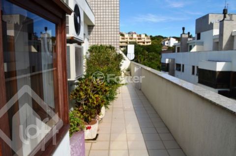 Image 8 - 869380
