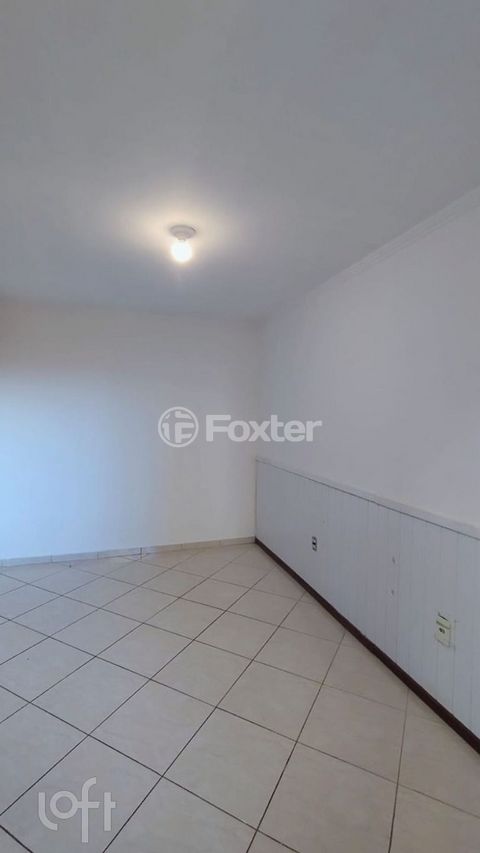 Image 7 - 869391