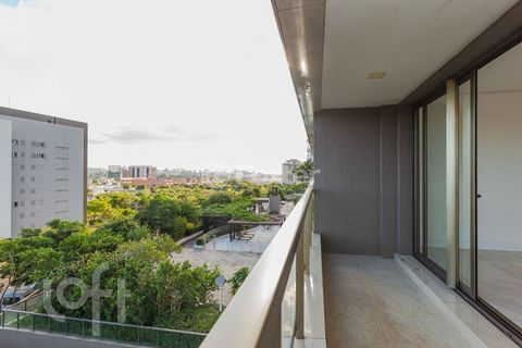 Image 8 - 869408