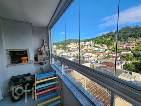 Image 13 - 869409