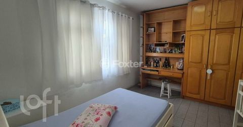 Image 9 - 869411