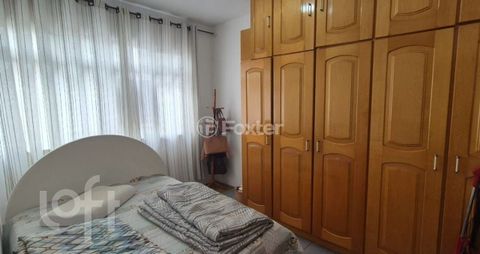 Image 7 - 869411