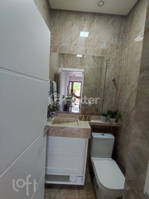 Image 5 - 869423