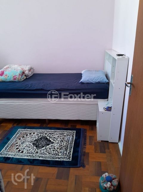 Image 7 - 869447