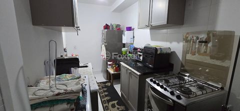 Image 10 - 869468
