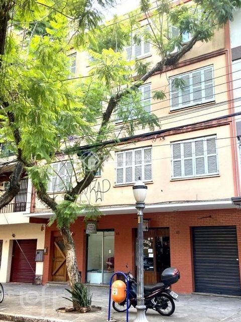 Image 2 - 869485
