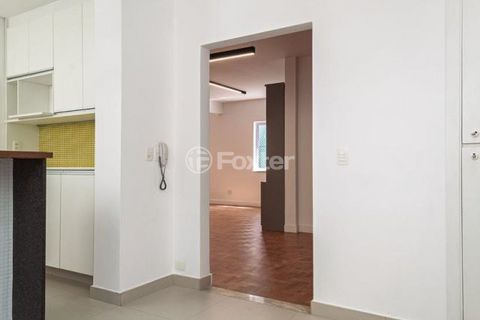 Image 9 - 869508