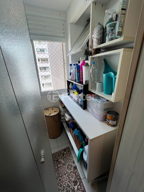 Image 3 - 869521