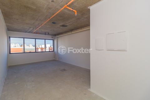 Image 3 - 869523