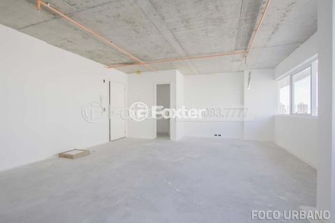 Image 1 - 869523