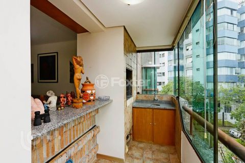 Image 5 - 869527