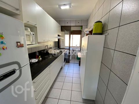 Image 8 - 869530