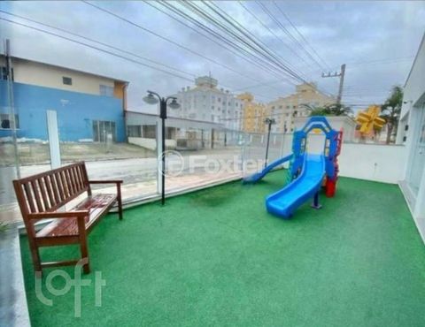 Image 8 - 869536