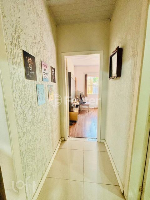 Image 7 - 869542