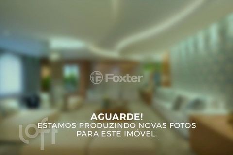 Image 7 - 869544