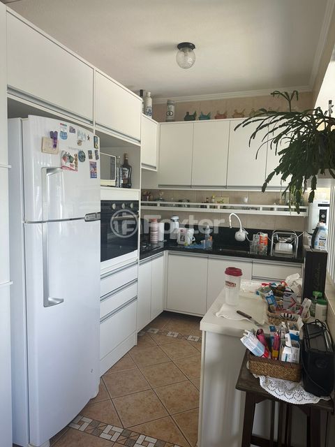 Image 2 - 869545