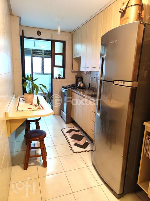 Image 7 - 869553
