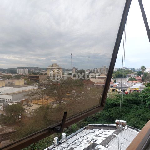Image 7 - 869571