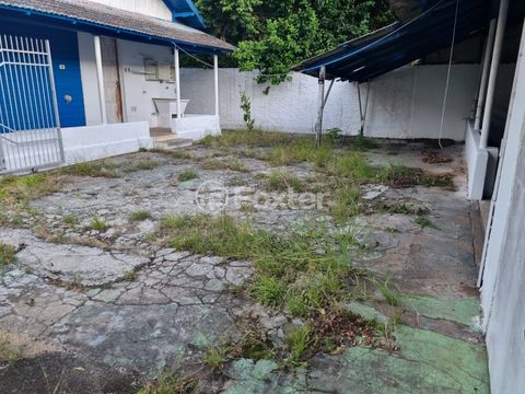 Image 8 - 869578