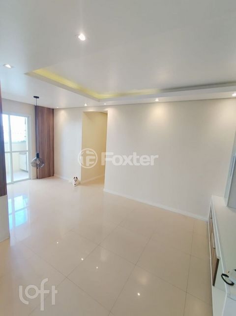 Image 2 - 869584