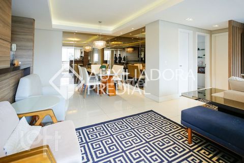 Image 4 - 869626
