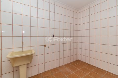 Image 6 - 869627