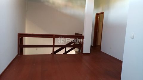 Image 8 - 869627