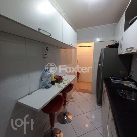 Image 3 - 869628