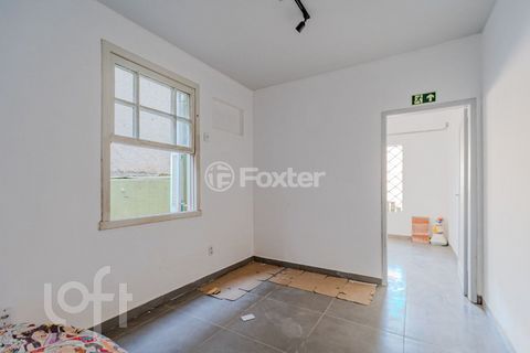Image 7 - 869663