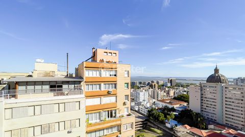 Image 16 - 869685