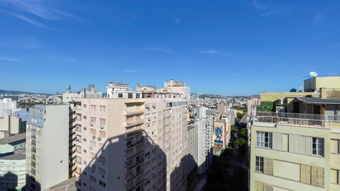 Image 7 - 869685