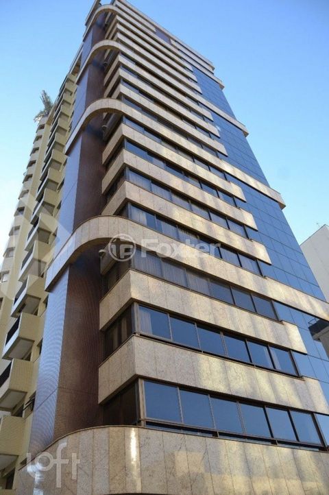 Image 9 - 869706