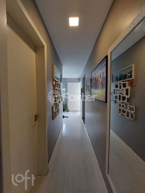 Image 7 - 869724