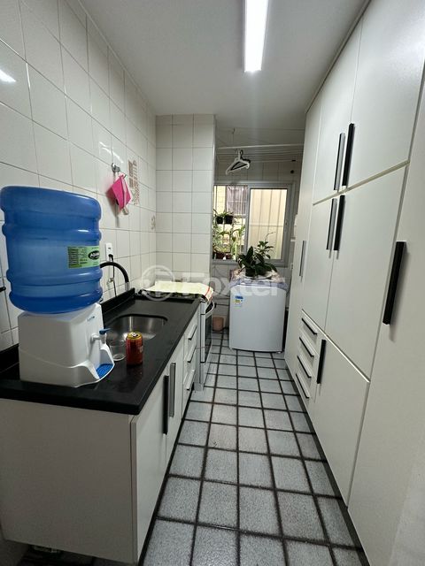 Image 2 - 869746