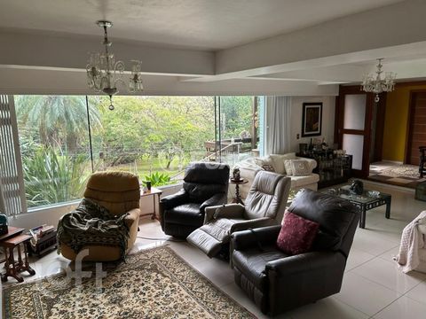 Image 4 - 869762