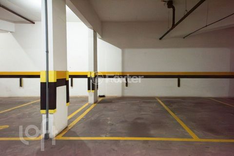 Image 7 - 869764
