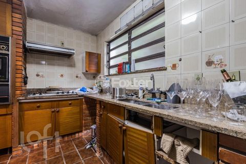 Image 12 - 869774