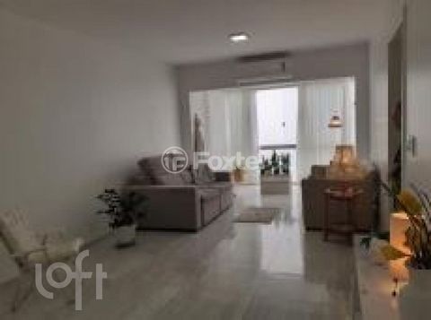 Image 7 - 869781