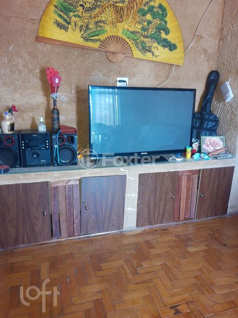 Image 6 - 869784