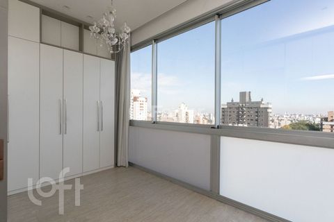 Image 7 - 869786