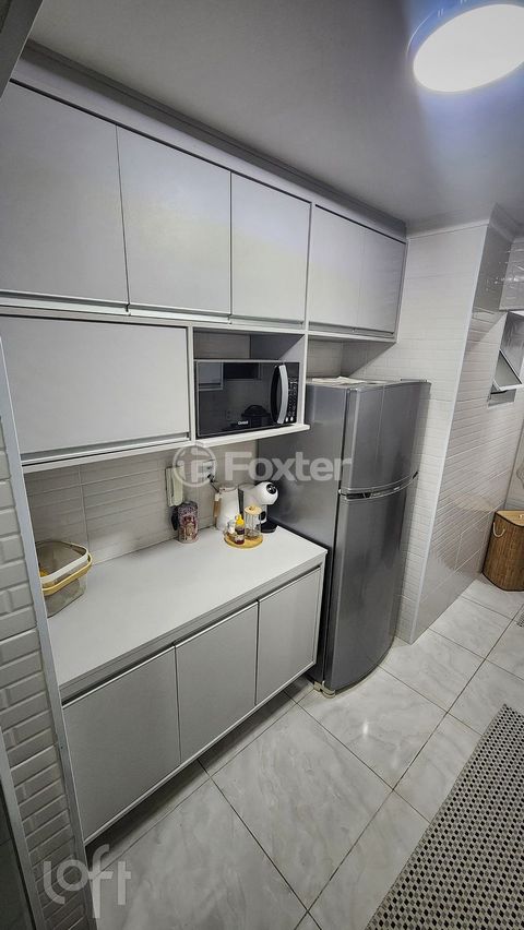 Image 3 - 869787