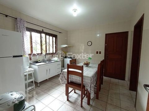 Image 10 - 869843