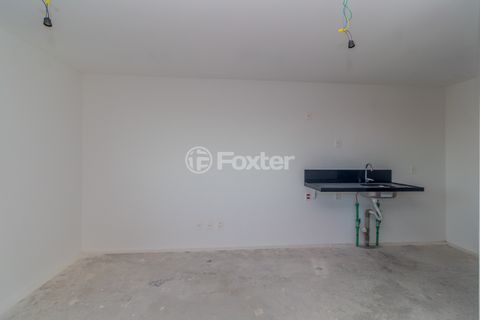 Image 7 - 869855