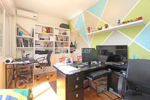 Image 9 - 869856