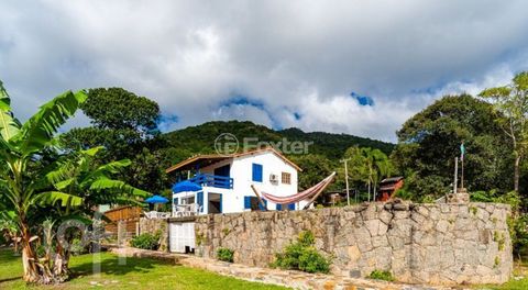 Image 15 - 869866