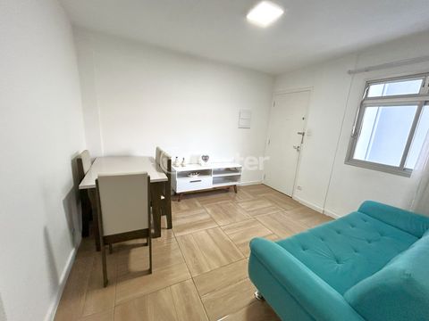Image 3 - 869867