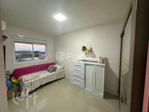 Image 10 - 869909
