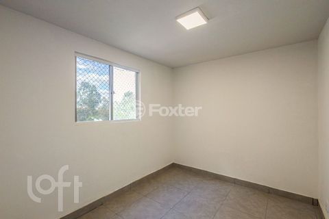 Image 10 - 869912
