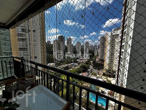 Image 9 - 869945